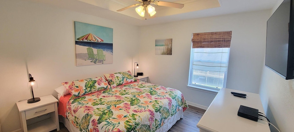 Cora Lee Beachview 2 Bedroom Condo
