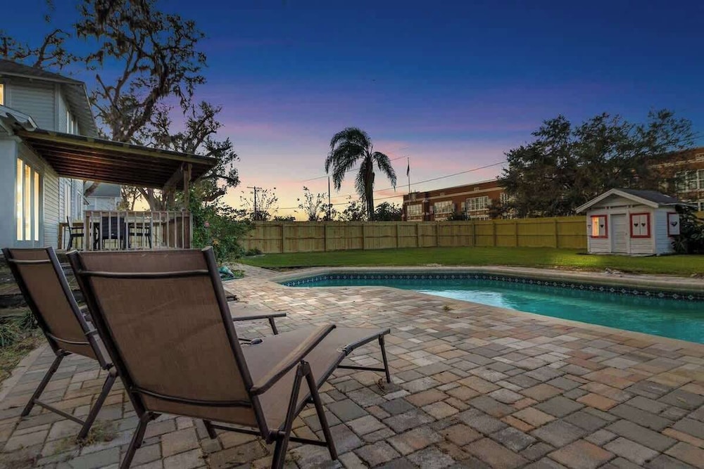 4 Bedroom Historic House, Pool, Downtown Dade City