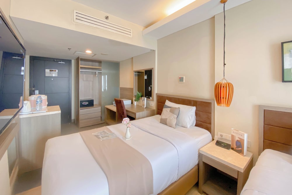 Comfy Studio (No Kitchen) At Apartment Grand Palace Kemayoran