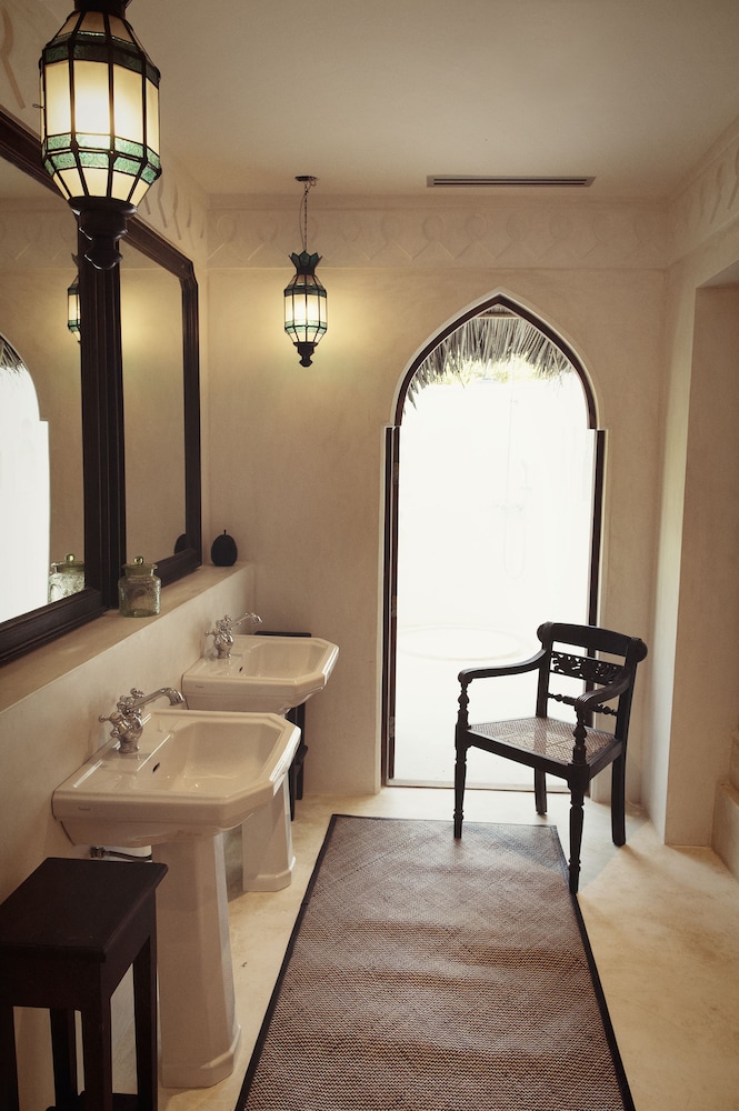 Qambani Luxury Resort
