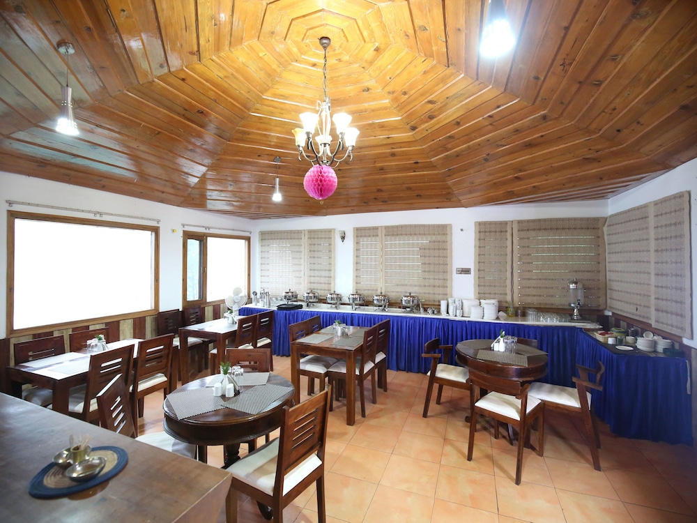OYO 9660 Blossom Resort