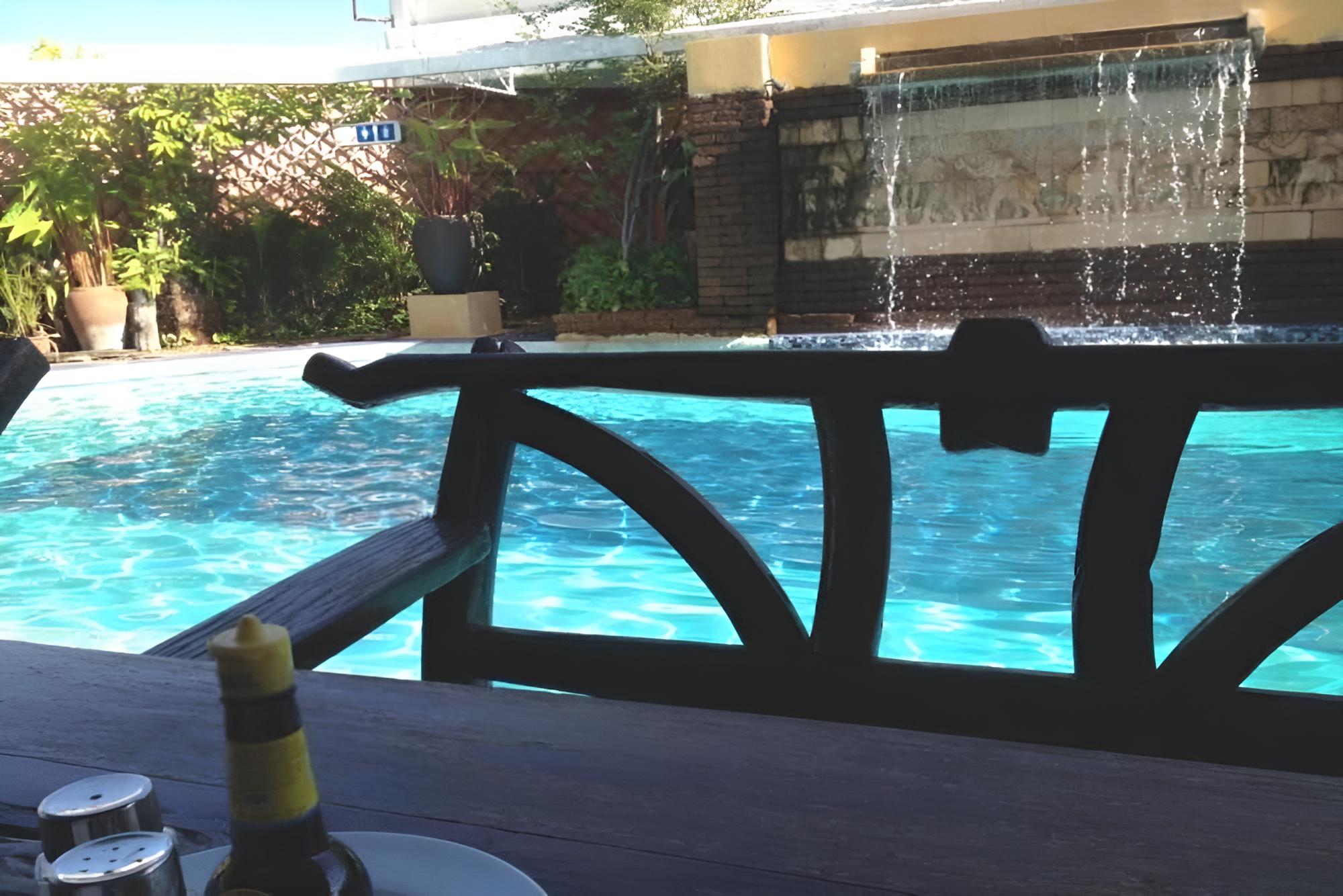 Petchkasem Grand Hotel