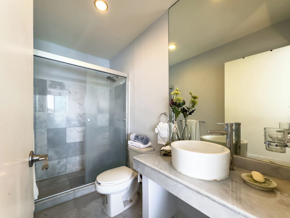 ARIA Residence Beachfront luxury