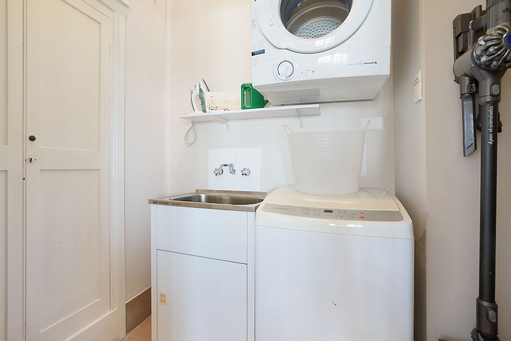 Newcastle Short Stay Apartments - Vista Apartment