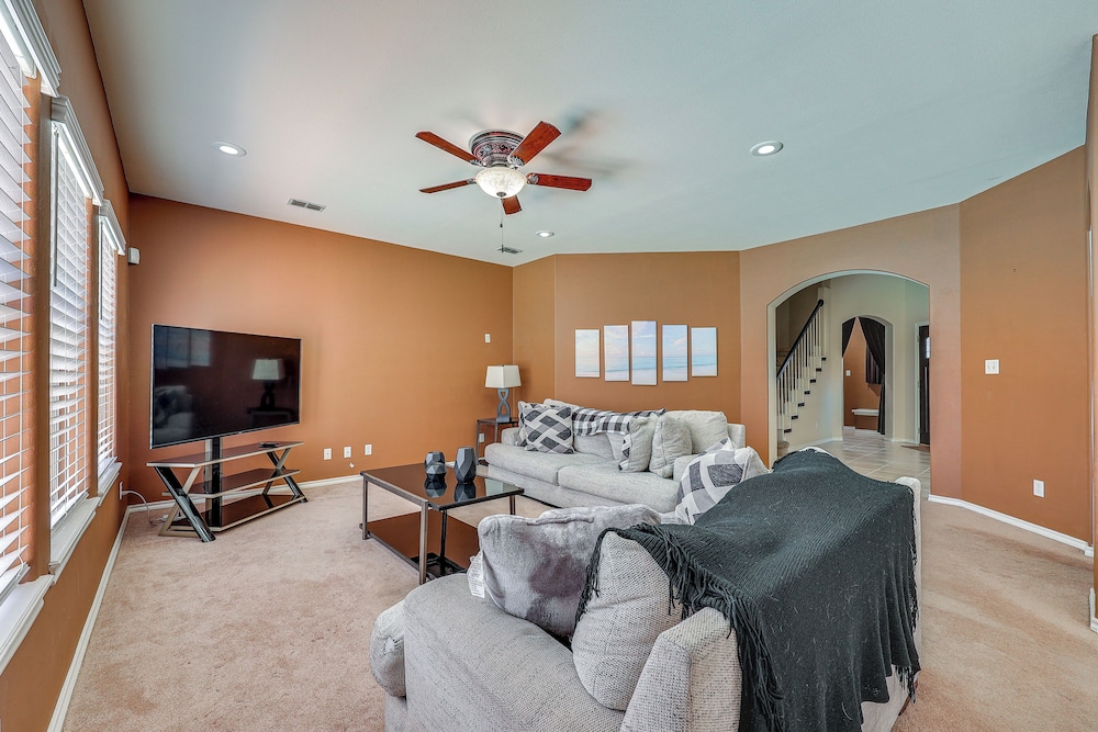 Private Theater & Pool: Spacious Mission Home