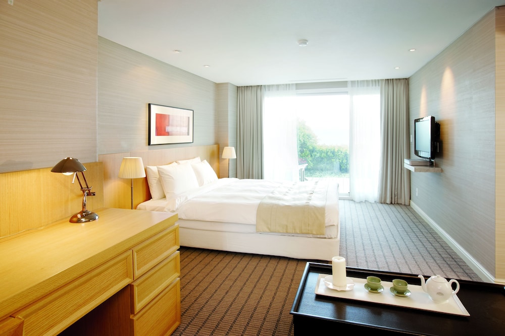 Hotel Illua 8