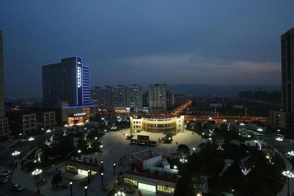New Century Hotel Yiwu