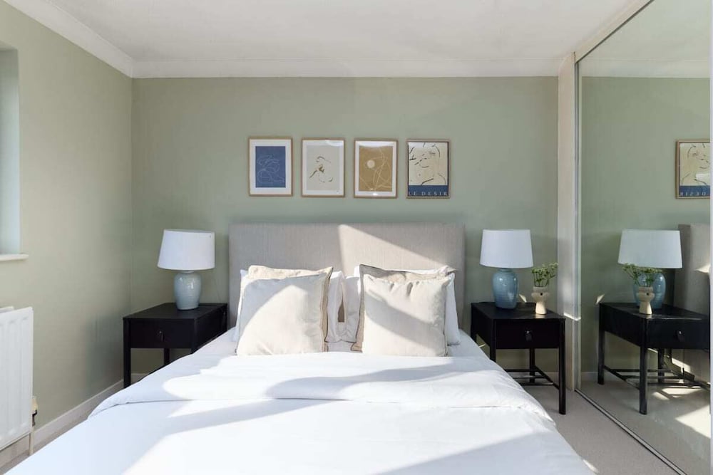 The Kennington Park Retreat - Inviting 2bdr Apartment