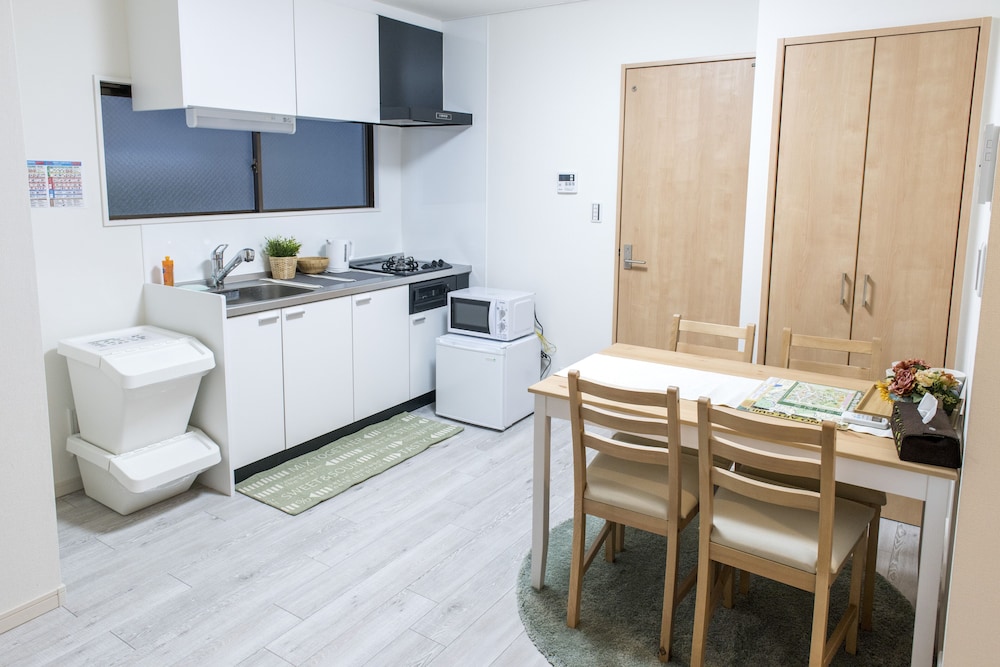 ZAITO Tokyo Kikukawa Economy Inn