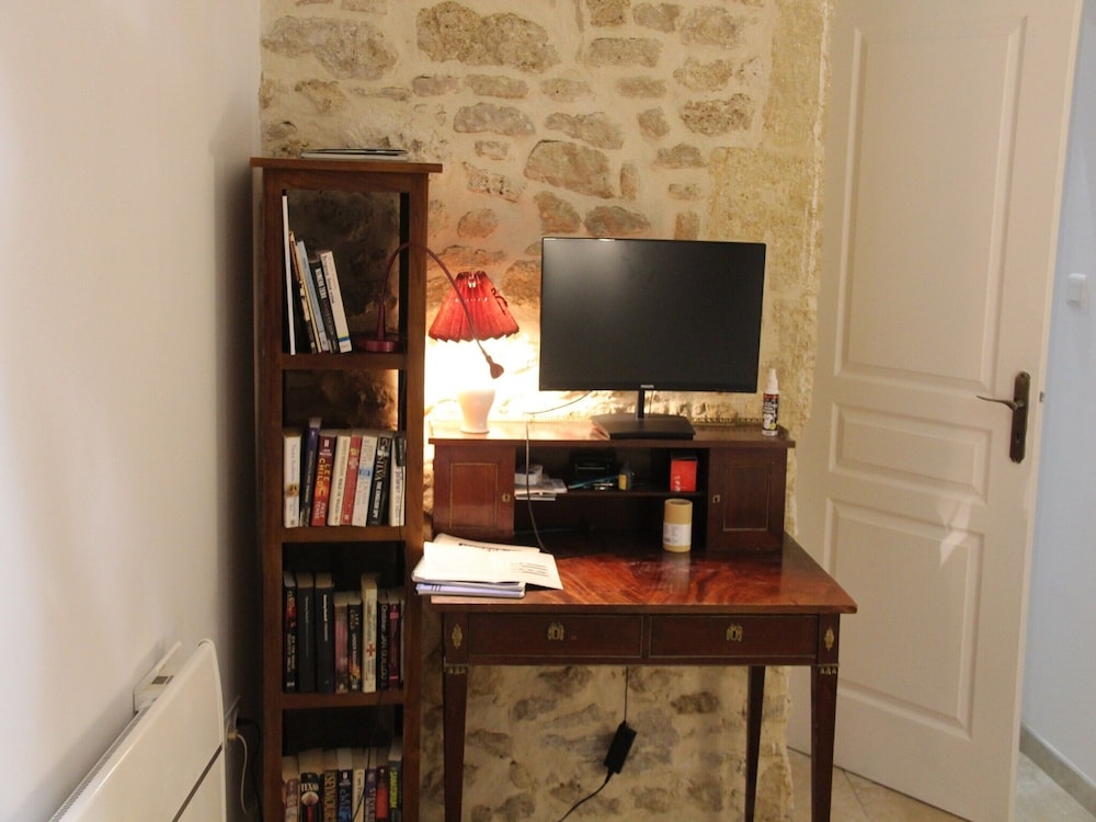 Photo 9
