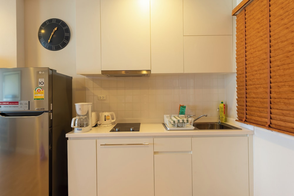 1702 - 2 Bdr Condo With Seaview Boathouse Hua Hin
