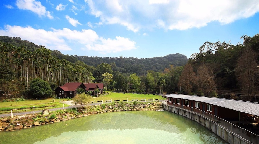 Double Lake Villa