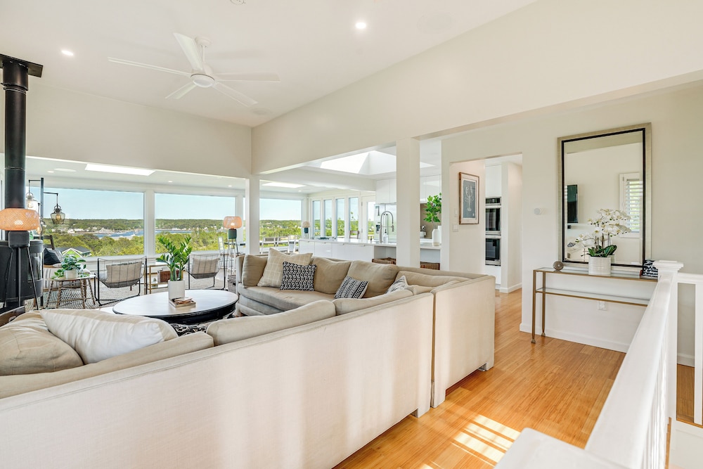 Elegant Gloucester Beach Getaway With Ocean Views!