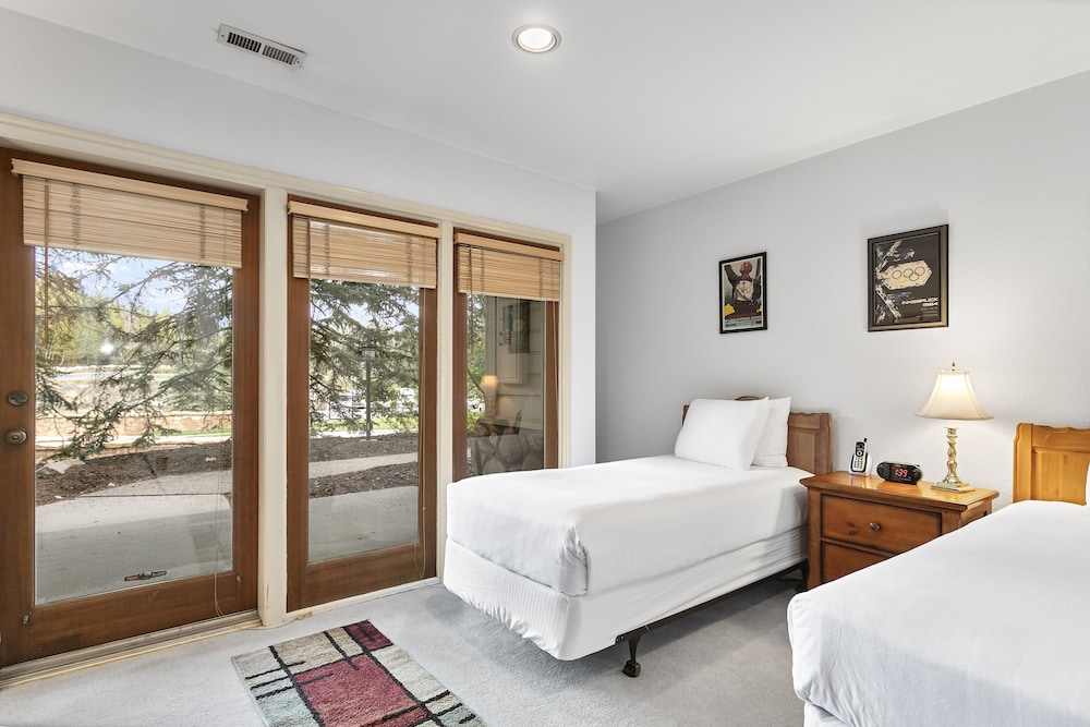 Aspenwood at Deer Valley Resort - Three Bedroom Condo with Hot Tub #1305 3 Condo