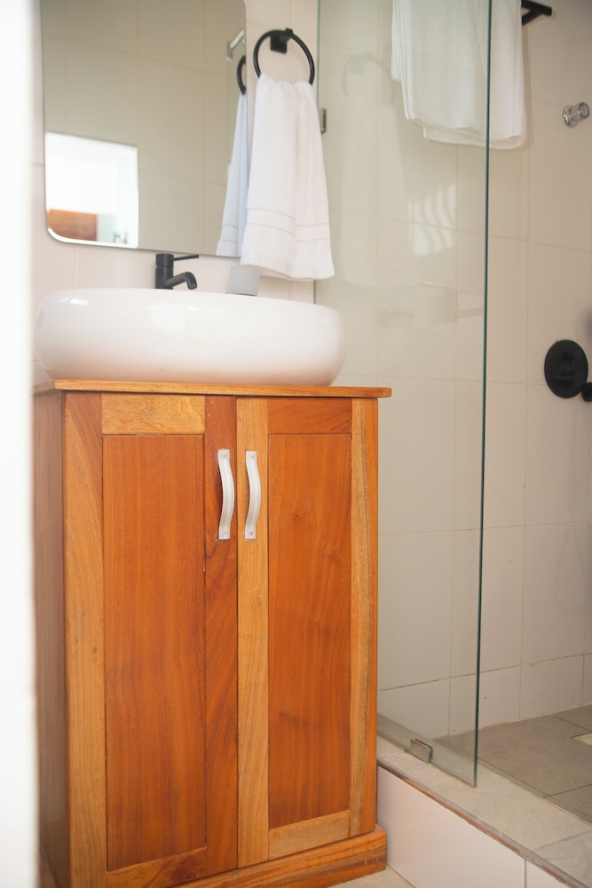 Pito Guest House