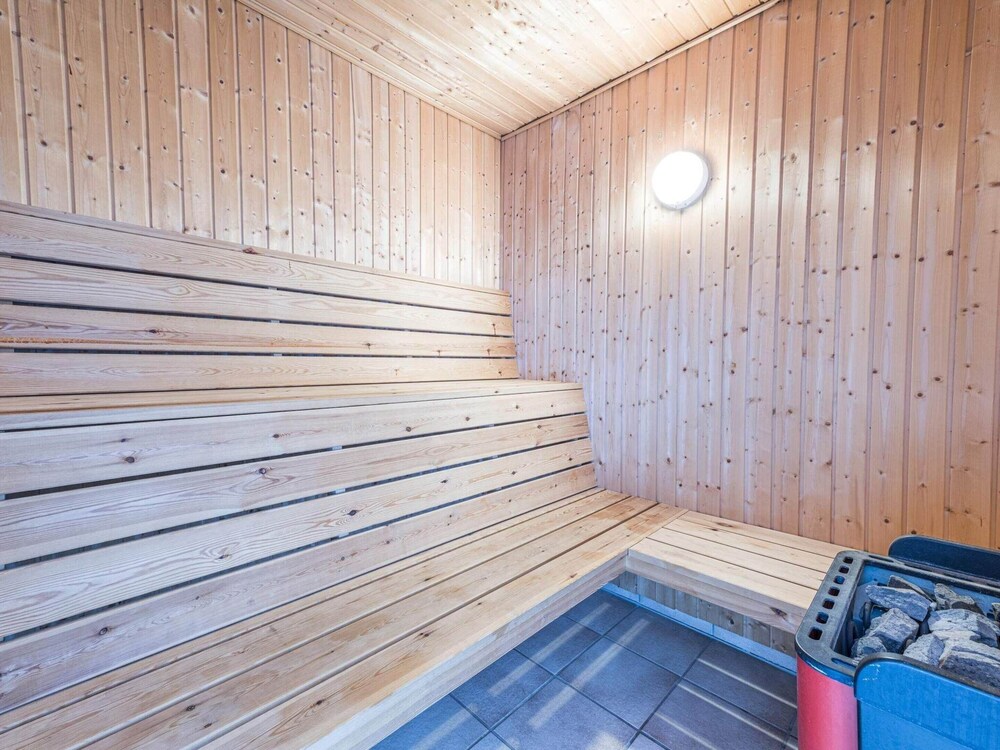 6 Person Holiday Home in Norre Nebel view 5