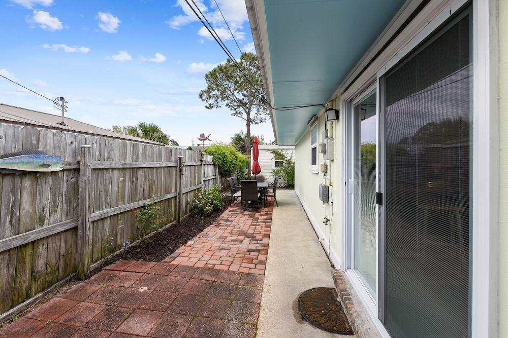Southern Tranquility by Book That Condo view 4