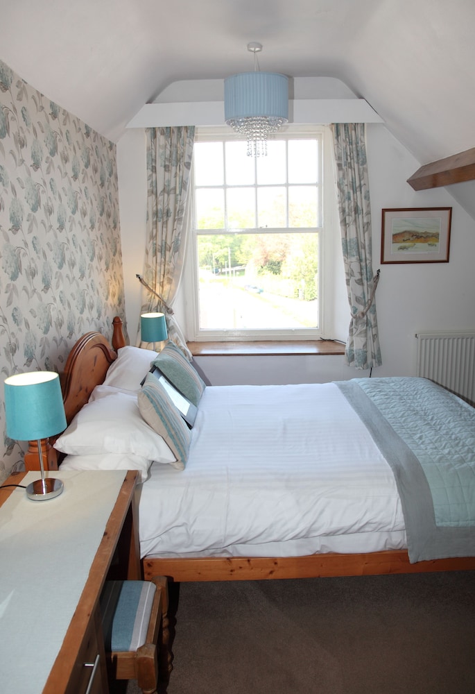 Kirkwood Guest House
