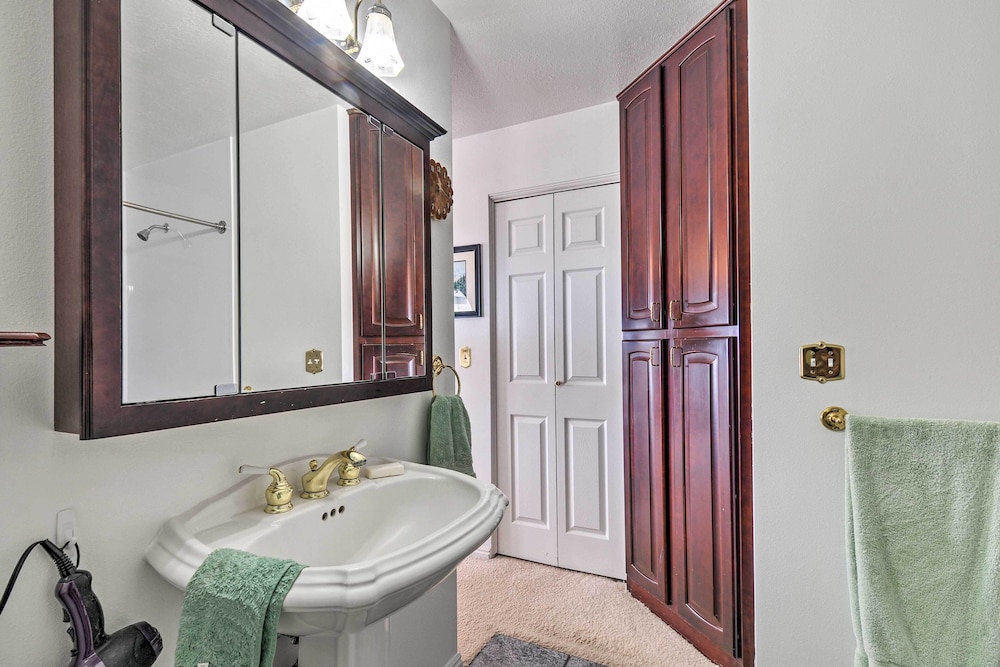 Aurora Vacations - Outdoorsy Utah Paradise w/ Mountain Views! - Property Image 11