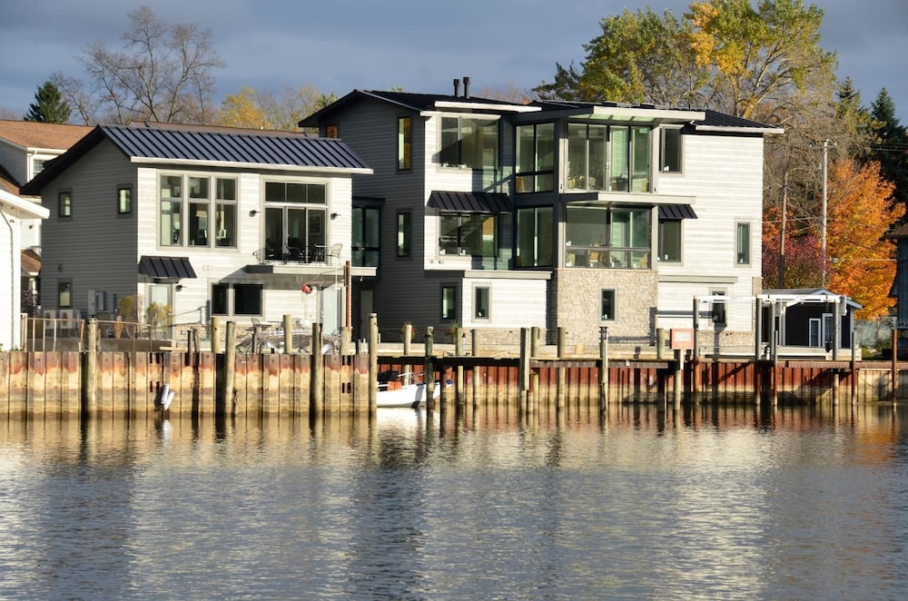 Landings Condos
