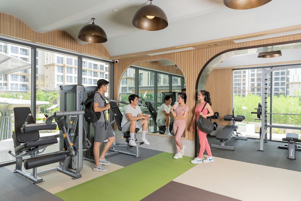 Vinhomes Grand Park-Masterise Center