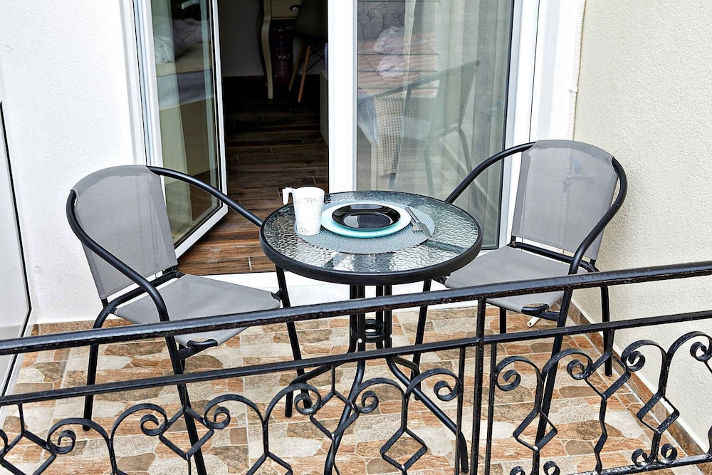 Romilia Guesthouse