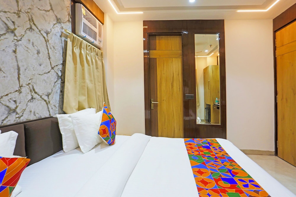 Fabhotel Mishika Inn