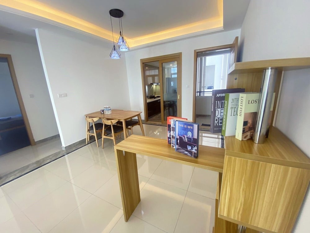 R&F TrexHomestay