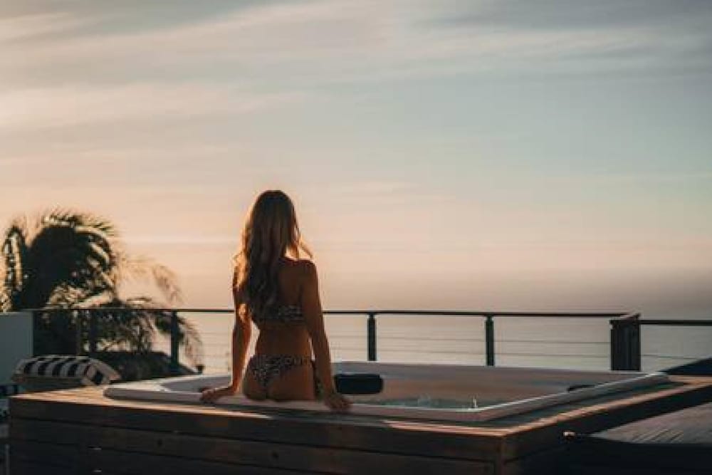 Immaculate Camps Bay Villa w Jacuzzi Views Pool Villa Grenache view 2