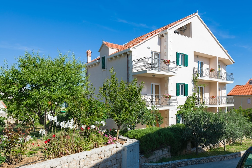 Villa Vallum