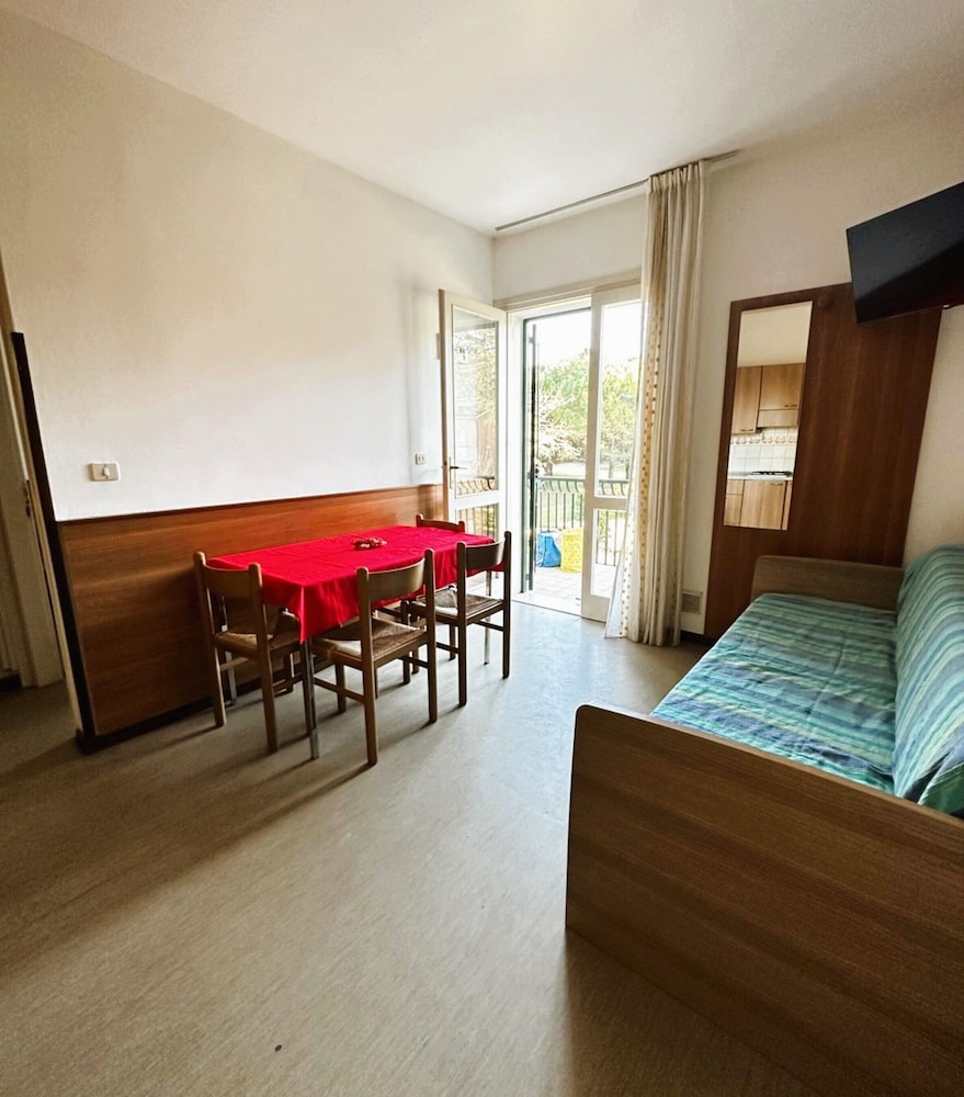 Comfy Flat With Pool in Bibione