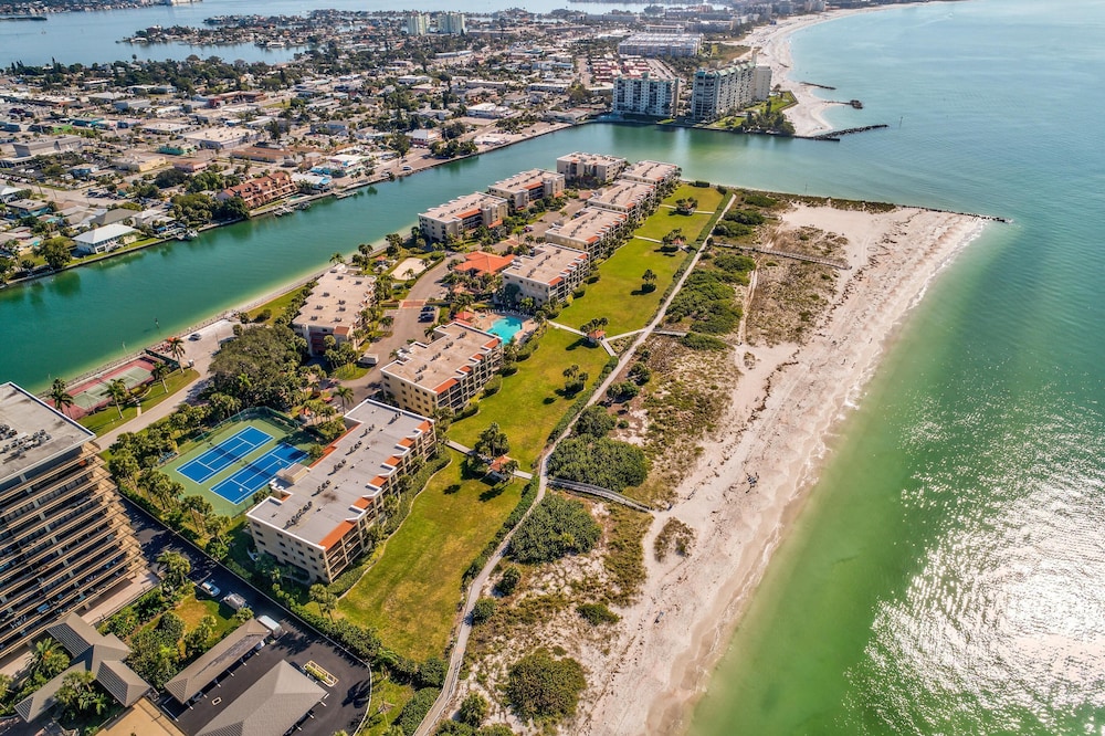 Land's End 5-203 Gulf-bay Front - Premier