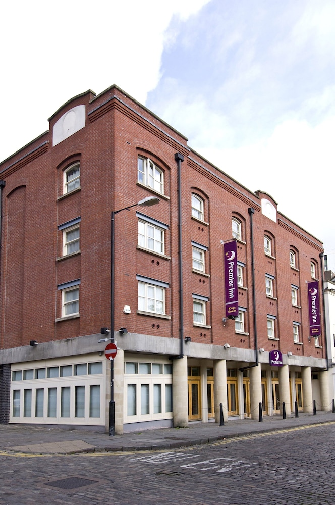 Premier Inn Bristol City Centre King St