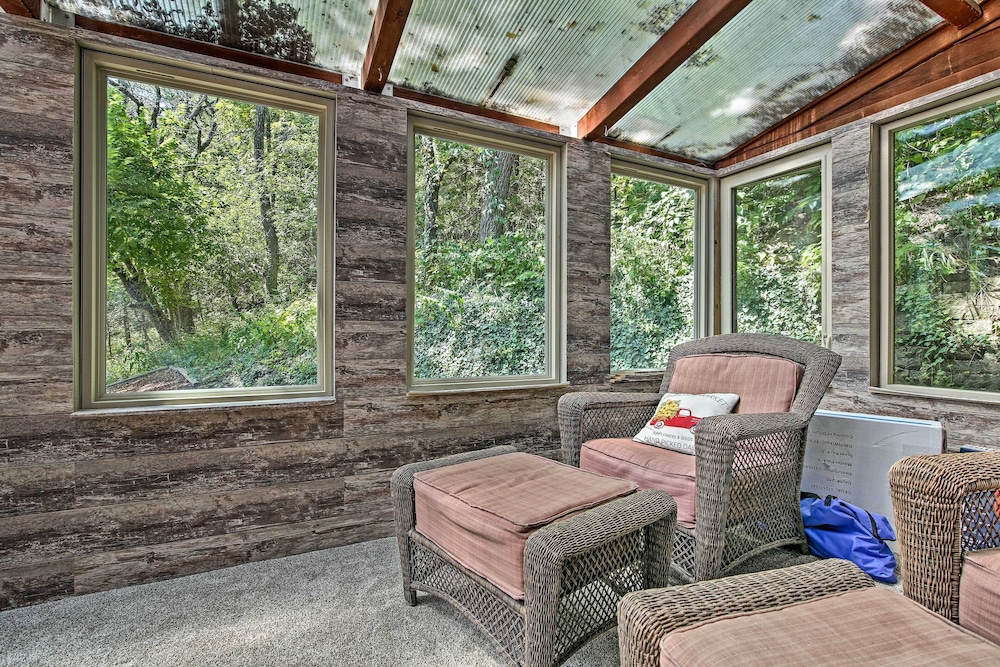 New York City Vacations - Walk to Tuttle Creek Lake: Secluded Scenic Retreat - Property Image 17