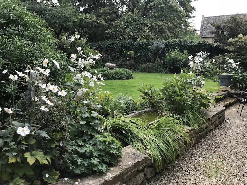 Pigeon House Cottage B&B