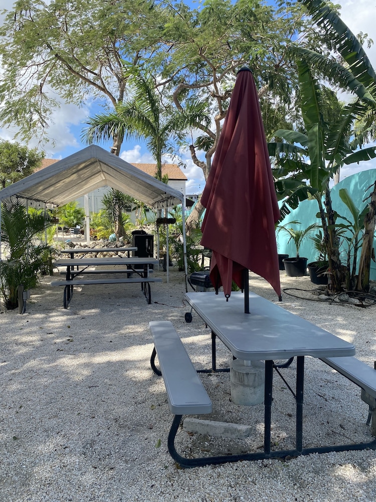 Hoosville Hostel