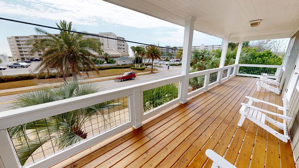 Holiday House 5 Bedroom Home