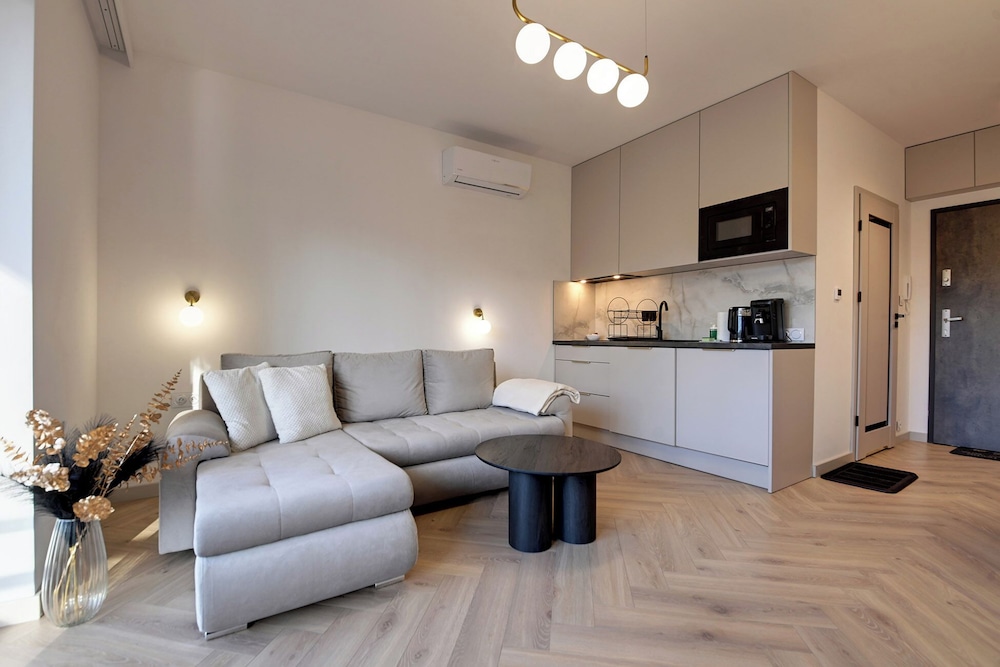 RentPlanet - Studio Orkana