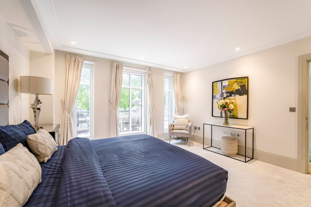 Ultra Luxury Mayfair Home Park Lane Location