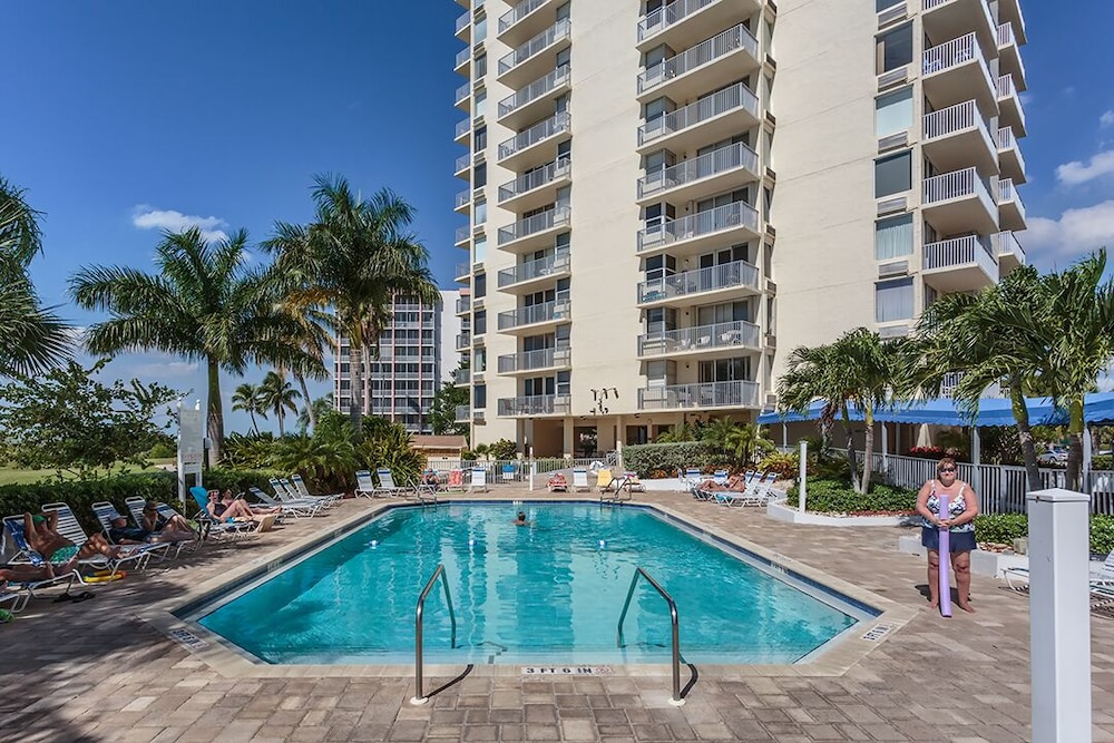Estero Beach & Tennis 805A by Distinctive Beach Rentals