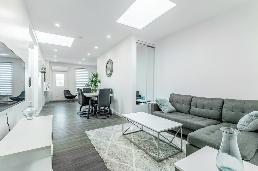 Plaza apartments