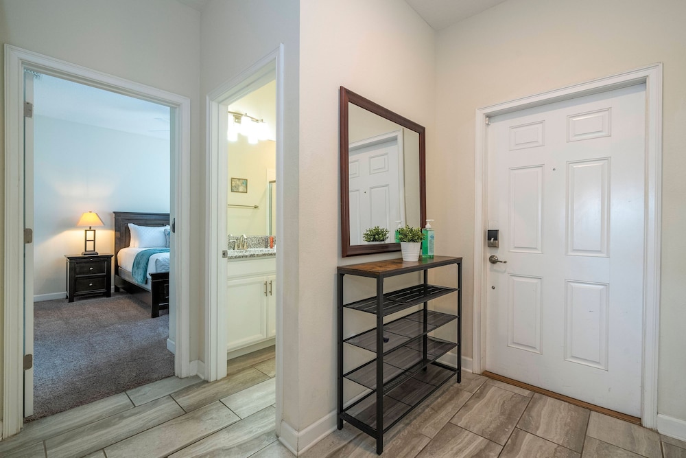 Storey Lake 4 BR With Private Pool