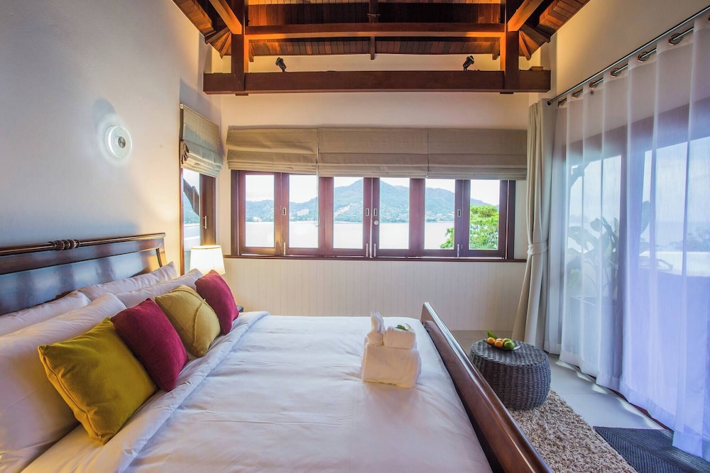 Luxury Seaview 6 Bedrooms With Infinity Pool Villa, Private Gym, Superfast Wifi