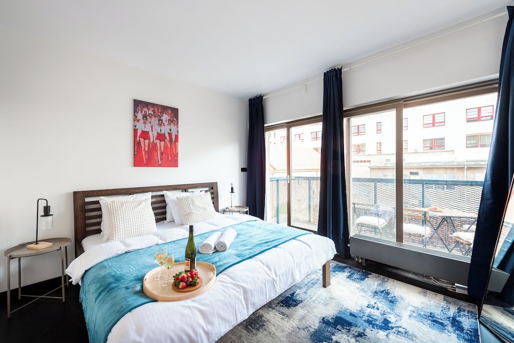 Apart loft hotel in Karlin