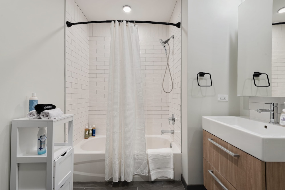 Central Location Exclusive Apts for Large Groups