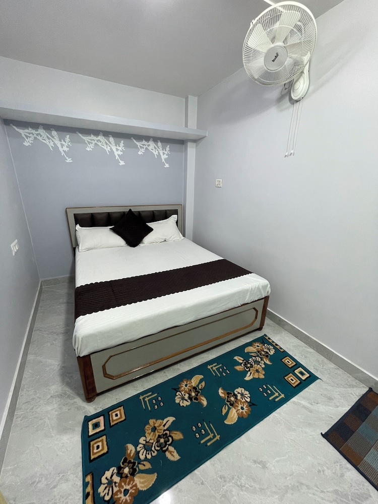 Rudransh Vintage Home