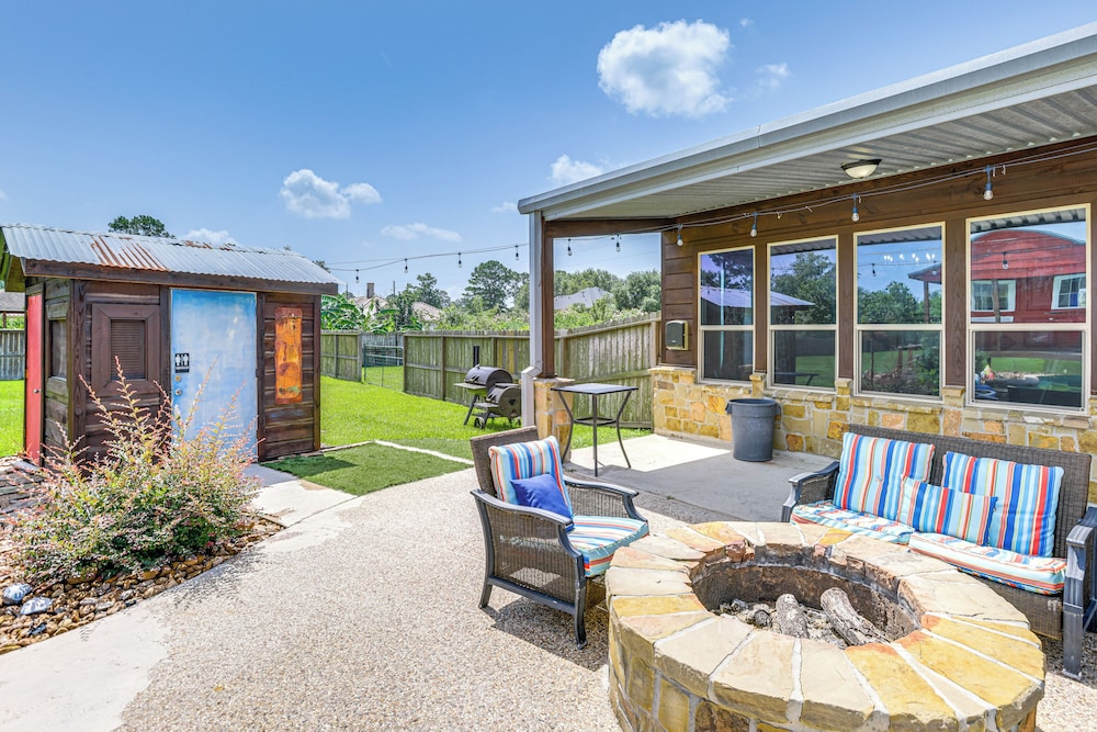 Lazy River Retreat in Cypress w/ Backyard Oasis!