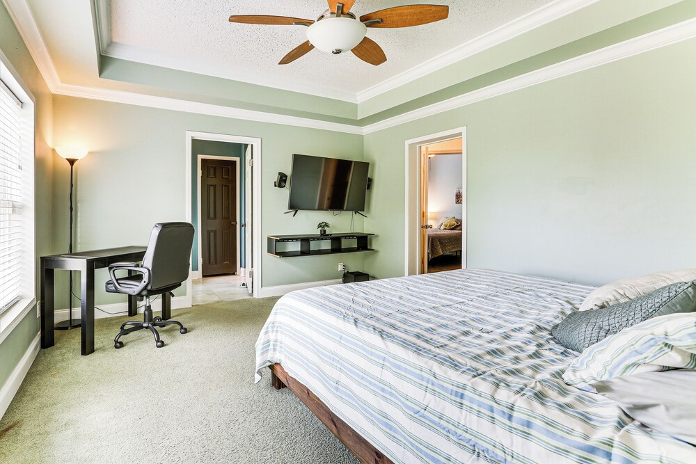 Remote-work Friendly: Lehigh Acres Family Home