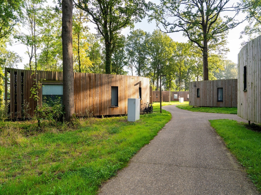 Cozy Forest Retreat for Two