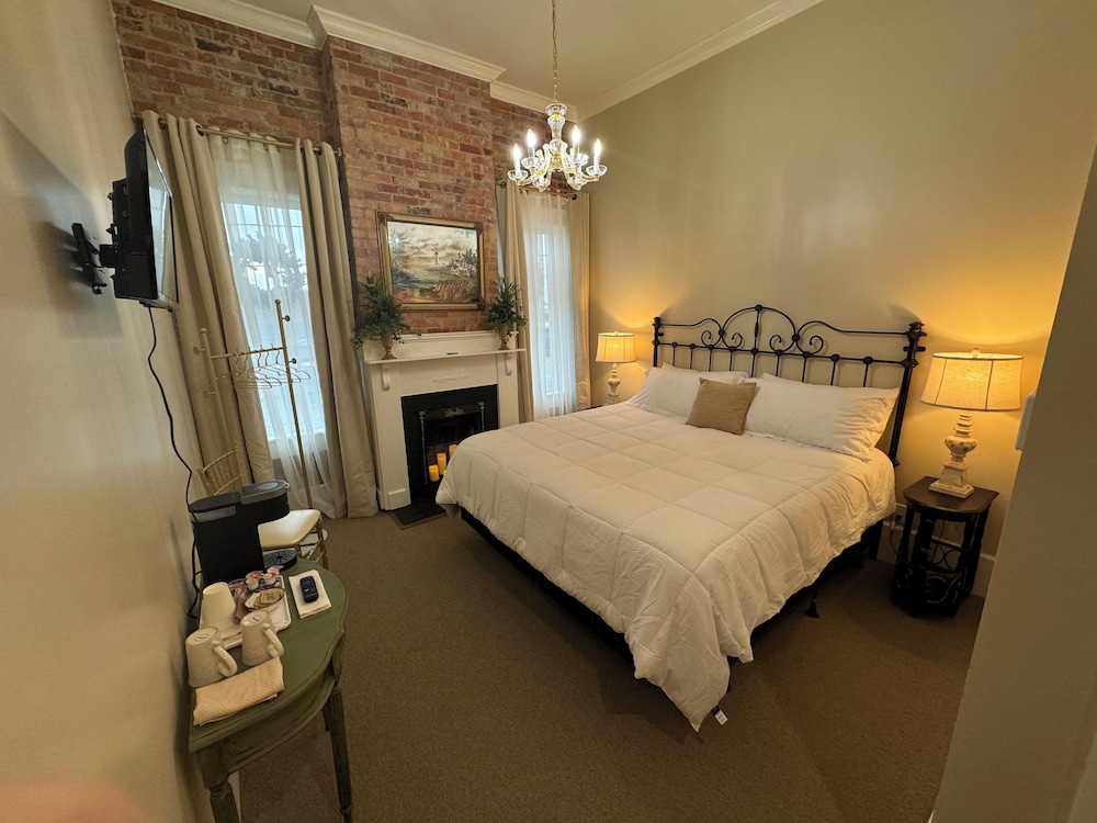 The Osceola Hotel and Event Center